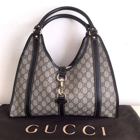 loja da gucci original|Gucci boutique bag.